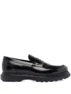 Stuart Weitzman Alvin Loafers In Black