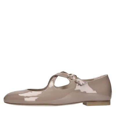 Stuart Weitzman Flat Shoes In Multi