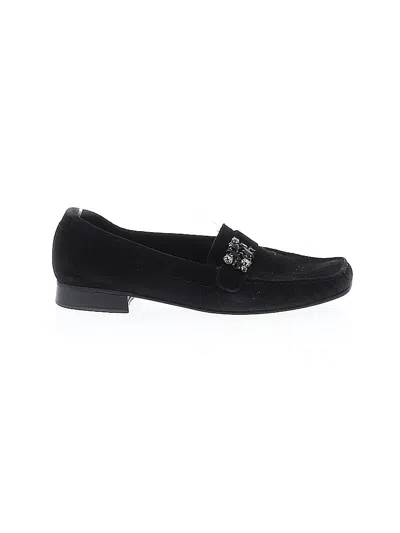 Pre-owned Stuart Weitzman Flats In Black