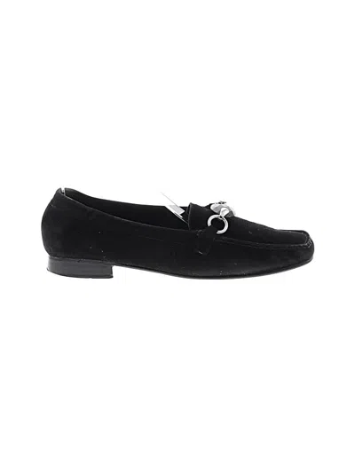 Pre-owned Stuart Weitzman Flats In Black