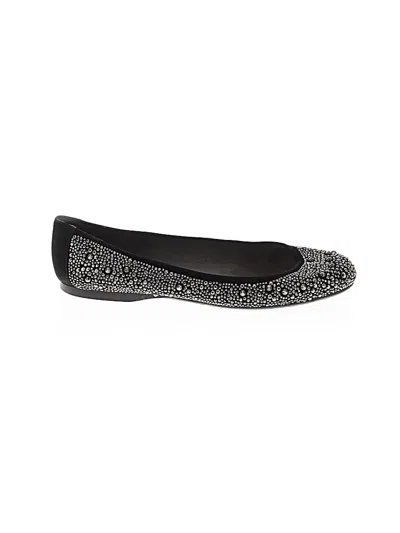 Pre-owned Stuart Weitzman Flats In Black