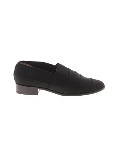Pre-owned Stuart Weitzman Flats In Black