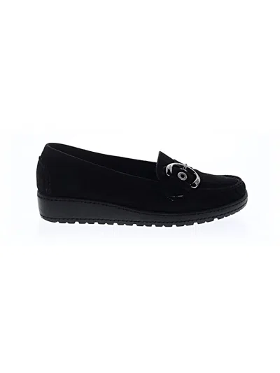 Pre-owned Stuart Weitzman Flats In Black