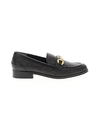 Pre-owned Stuart Weitzman Flats In Black