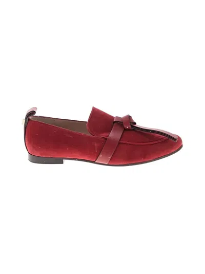 Pre-owned Stuart Weitzman Flats In Red