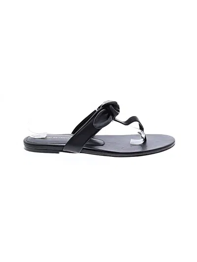 Pre-owned Stuart Weitzman Flip Flops In Black