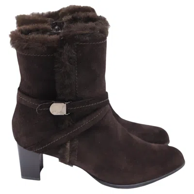 Pre-owned Stuart Weitzman Fur-lined Block-heel Ankle Boots In Brown Suede