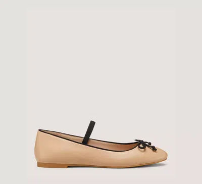 Stuart Weitzman Gabby Bow Ballet Flat The Sw Outlet In Golden Beige & Black