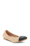 Stuart Weitzman Gabby Foldable Ballet Flat In Multi