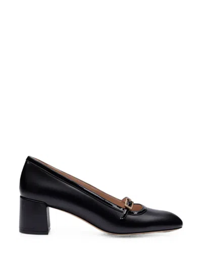 Stuart Weitzman Georgie Buckle-strap Pumps In Black