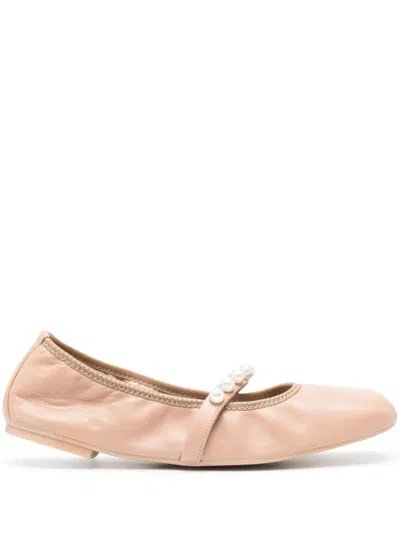 Stuart Weitzman Goldie Ballerina Shoes In Neutrals