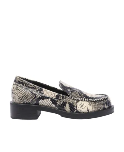 STUART WEITZMAN STUART WEITZMAN GRAYSON ROUND TOE LOAFERS