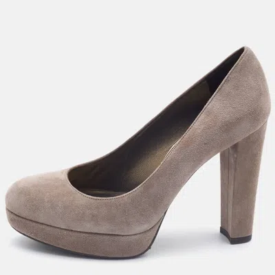 Stuart Weitzman Grey Suede Block Heel Pumps In Neutral