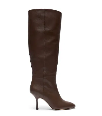 Stuart Weitzman H26 Boot In Brown