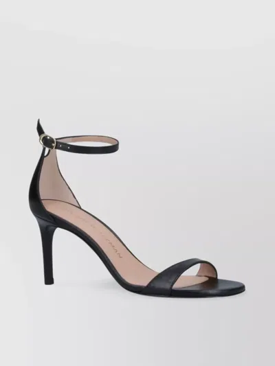 STUART WEITZMAN HEEL BUCKLE OPEN TOE SANDALS
