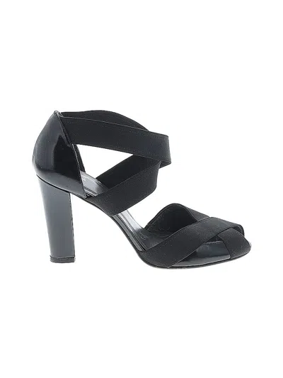 Pre-owned Stuart Weitzman Heels In Black