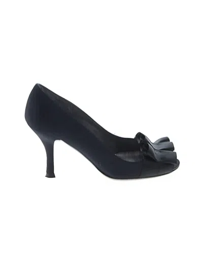 Pre-owned Stuart Weitzman Heels In Black