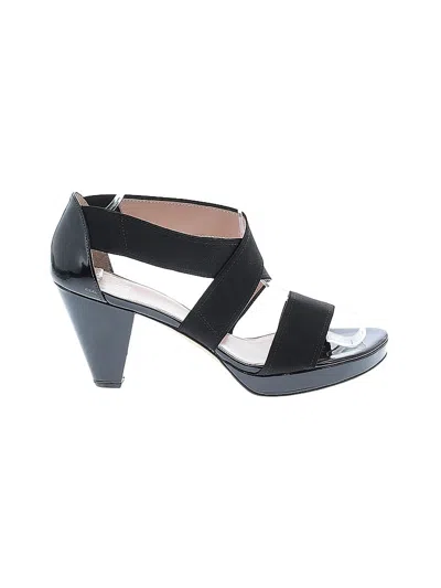 Pre-owned Stuart Weitzman Heels In Black