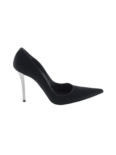 Pre-owned Stuart Weitzman Heels In Black