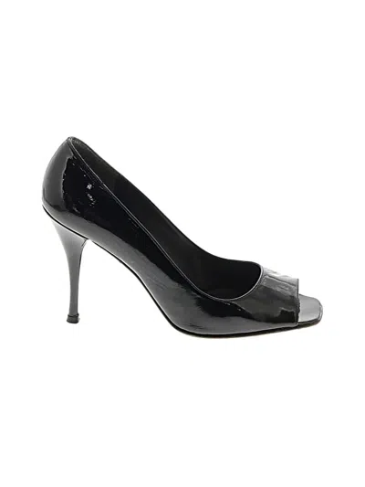 Pre-owned Stuart Weitzman Heels In Black