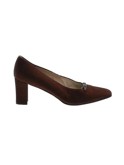 Pre-owned Stuart Weitzman Heels In Brown