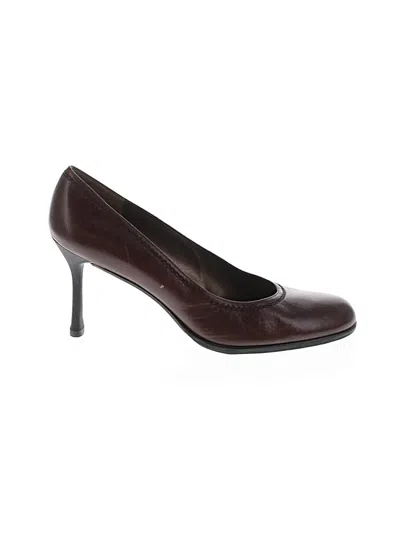 Pre-owned Stuart Weitzman Heels In Brown