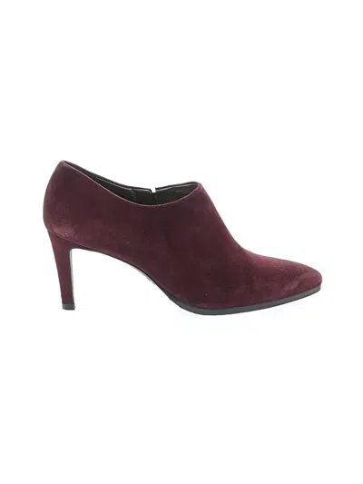 Pre-owned Stuart Weitzman Heels In Burgundy