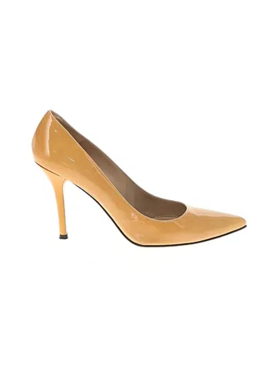 Pre-owned Stuart Weitzman Heels In Yellow
