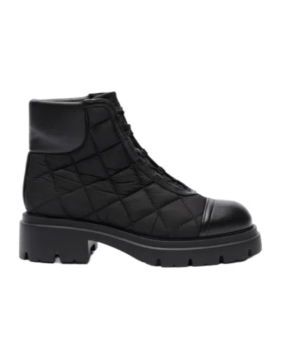 Stuart Weitzman Hudson Quilted Hiker Bootie In Black