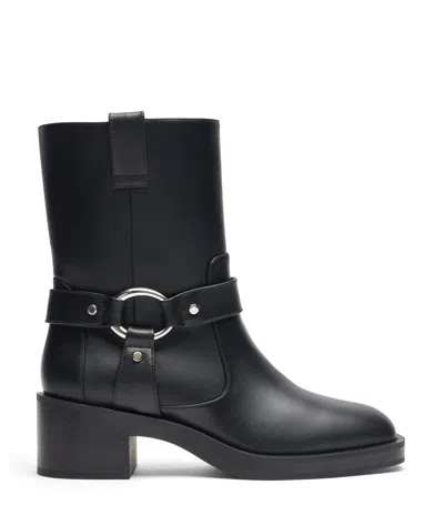 Stuart Weitzman Jax Booties In Black