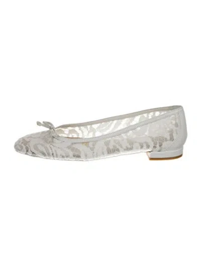 Pre-owned Stuart Weitzman Lace Lace Pattern Ballet Flats In White