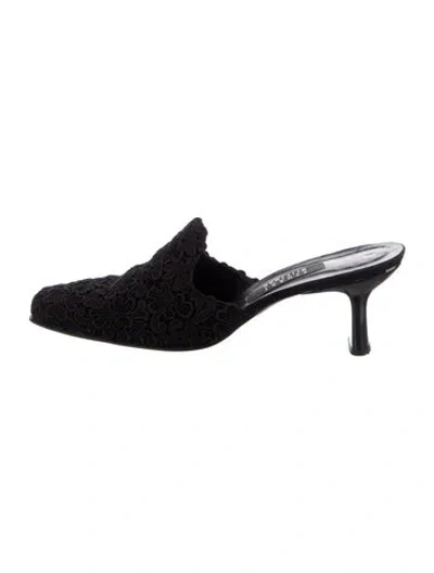 Pre-owned Stuart Weitzman Lace Lace Pattern Mules In Black