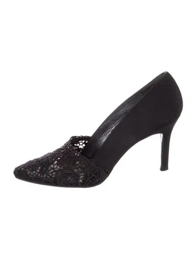Pre-owned Stuart Weitzman Lace Lace Pattern Pumps In Black