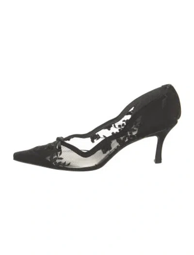 Pre-owned Stuart Weitzman Lace Lace Pattern Pumps In Black