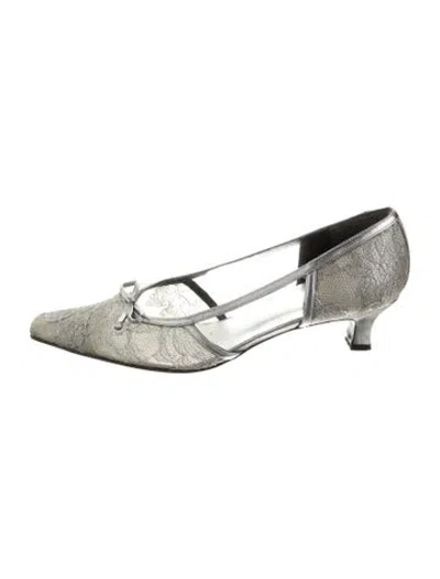 Pre-owned Stuart Weitzman Lace Patterned D'orsay Pumps In Gray