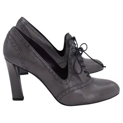 Pre-owned Stuart Weitzman Lace-up Wingtip Pumps In Grey Leather In Gray