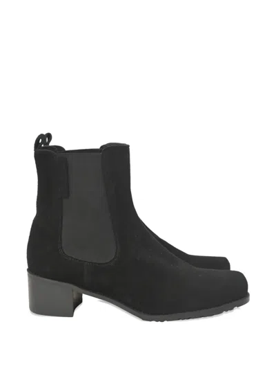 Pre-owned Stuart Weitzman Laine Chelsea Boots In Black