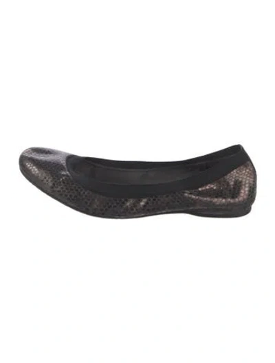 Pre-owned Stuart Weitzman Leather Animal Print Ballet Flats In Black