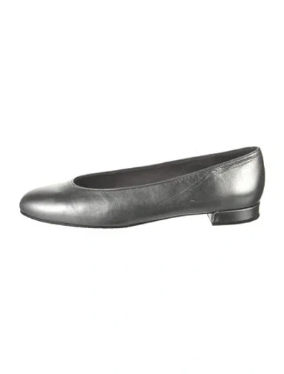 Pre-owned Stuart Weitzman Leather Ballet Flats
