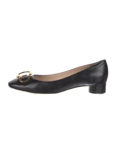 Pre-owned Stuart Weitzman Leather Ballet Flats In Black
