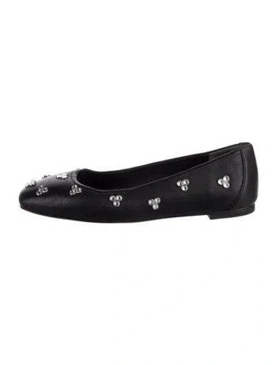 Pre-owned Stuart Weitzman Leather Ballet Flats In Black
