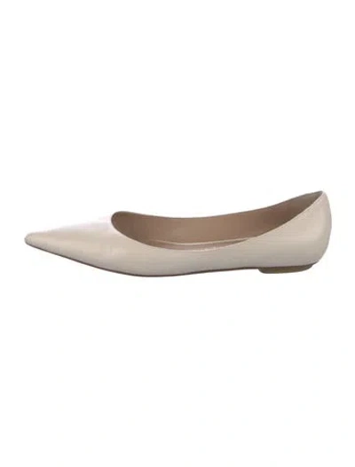 Pre-owned Stuart Weitzman Leather Ballet Flats In Neutral