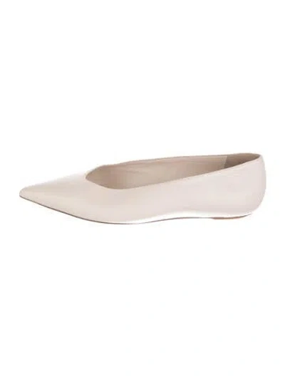 Pre-owned Stuart Weitzman Leather Ballet Flats In Neutrals