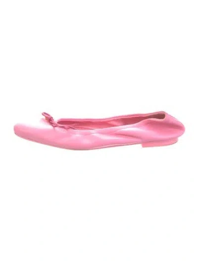 Pre-owned Stuart Weitzman Leather Ballet Flats In Pink