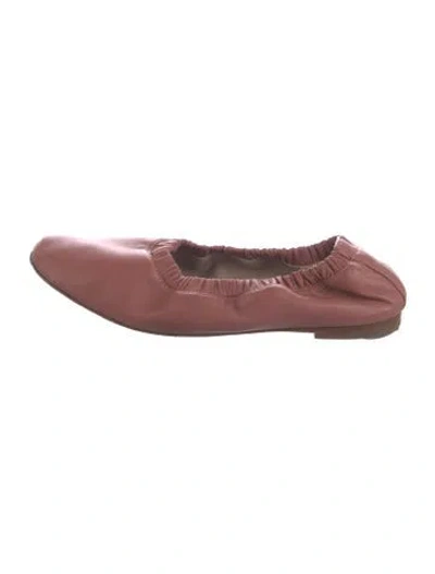 Pre-owned Stuart Weitzman Leather Ballet Flats In Pink