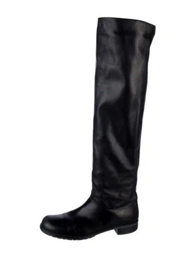 Pre-owned Stuart Weitzman Leather Boots In Black
