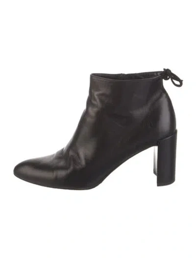 Pre-owned Stuart Weitzman Leather Boots In Black