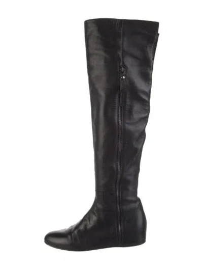 Pre-owned Stuart Weitzman Leather Boots In Black