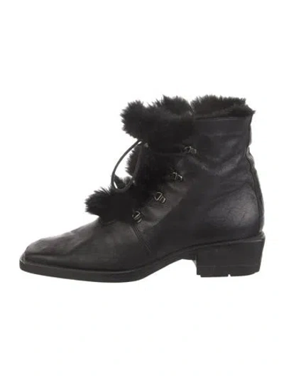 Pre-owned Stuart Weitzman Leather Boots In Black