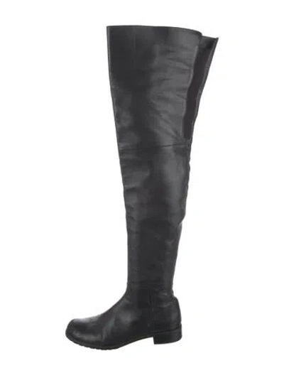 Pre-owned Stuart Weitzman Leather Boots In Black